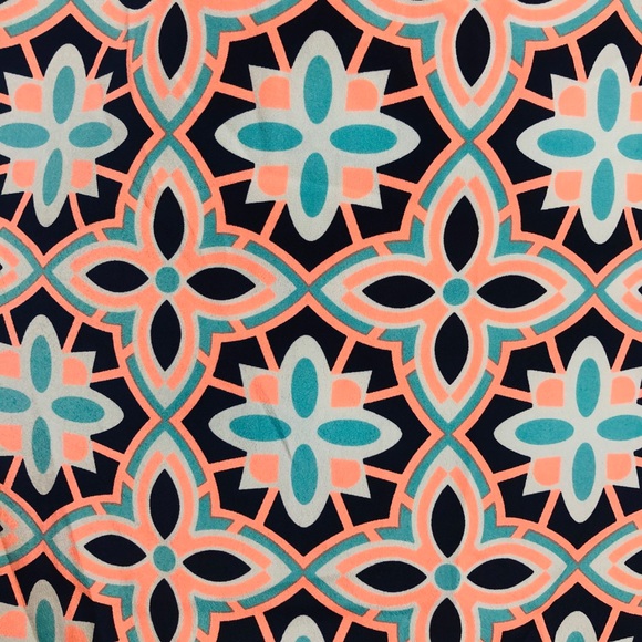 Colorful shift dress - Picture 3 of 8